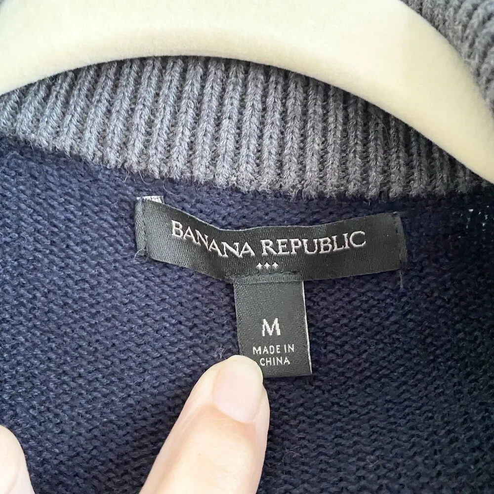 Banana Republic Sweater Men's Medium Navy Blue Button Collar‎ 100% Cotton